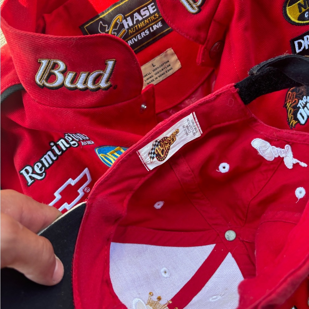 Budweiser NASCAR Red Racing Jacket - Picture 5 of 6